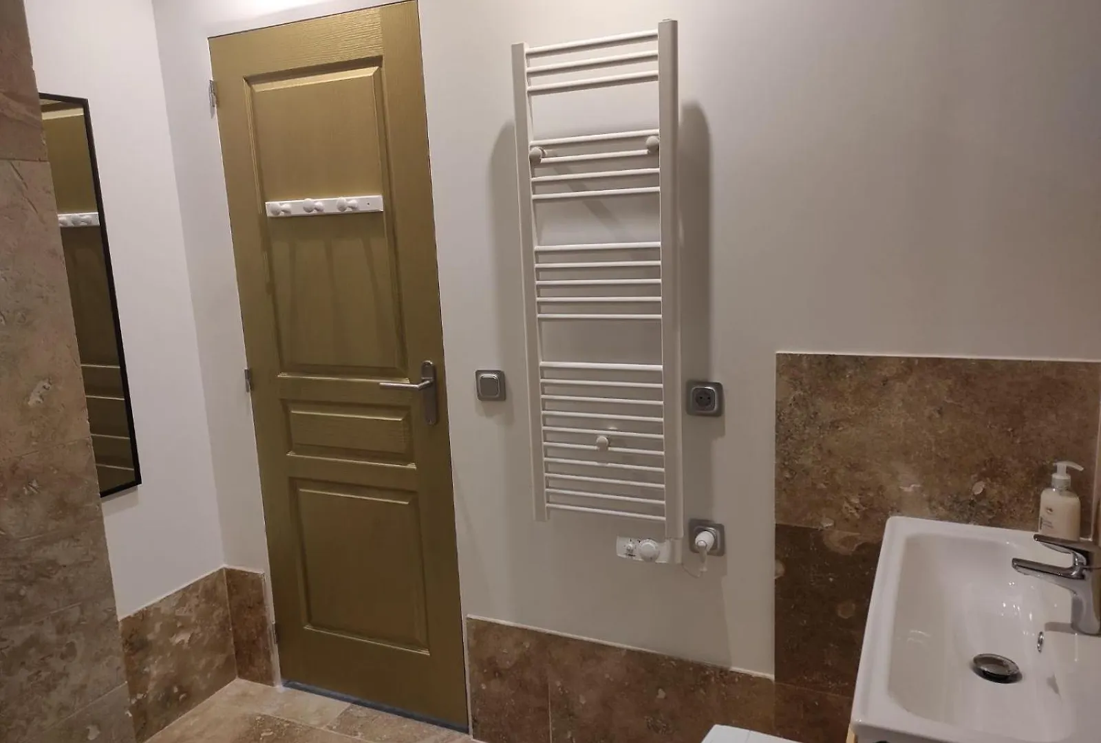 Semesterbostad Maison Luxe Cesar Aeroport Tille 2 A 7 Personnes