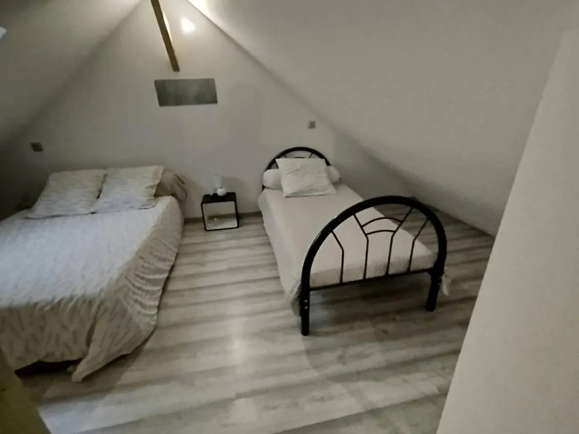 Semesterbostad Maison Luxe Cesar Aeroport Tille 2 A 7 Personnes Frankrike